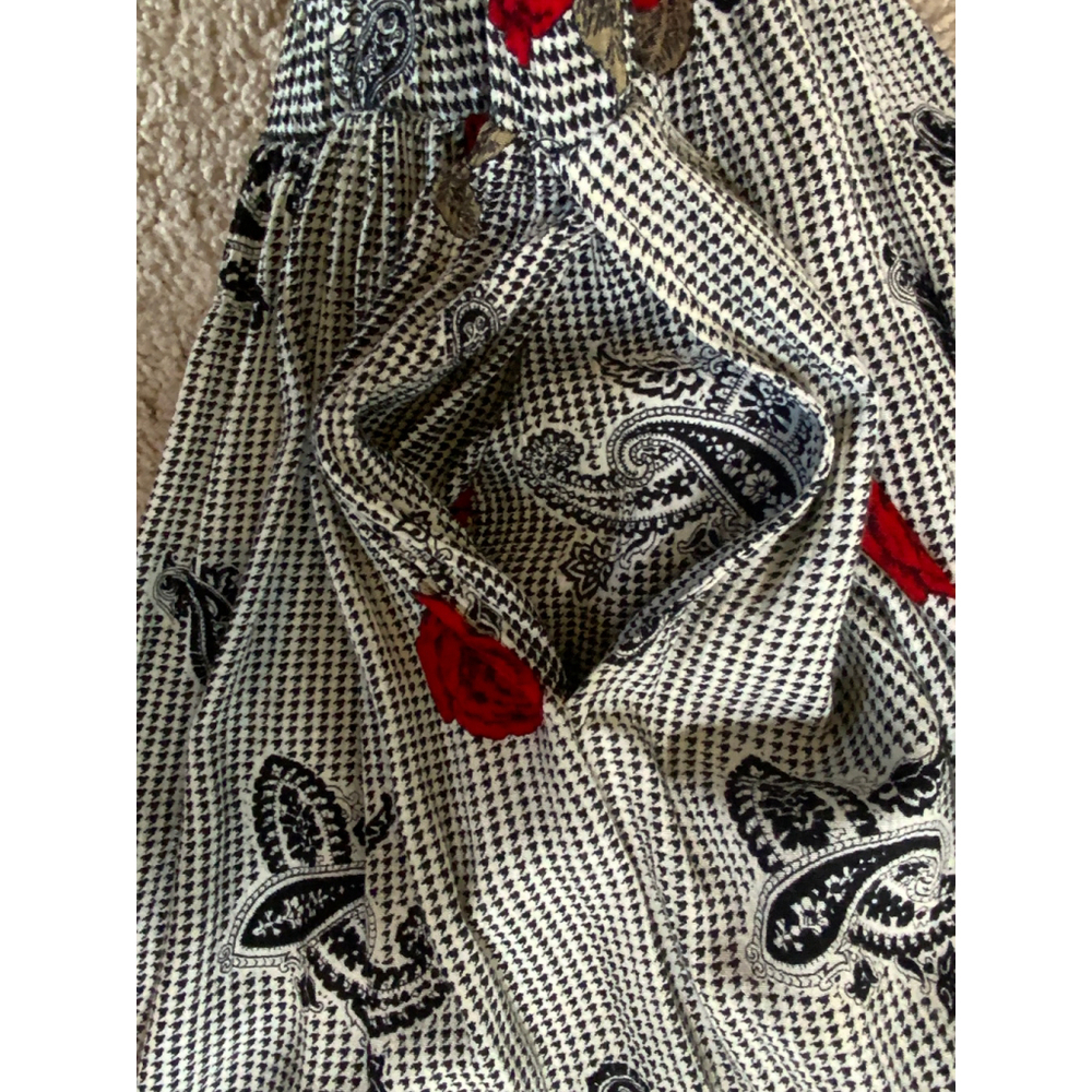 Chaus Pleated Skirt 14 Black Red Floral Elastic Waist Pockets‎ Romantic Coquette - Picture 13 of 16